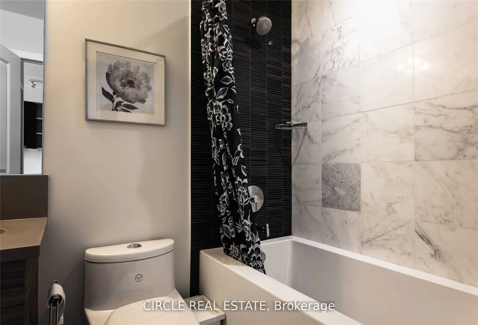 33 Shore Breeze Drive, #1806