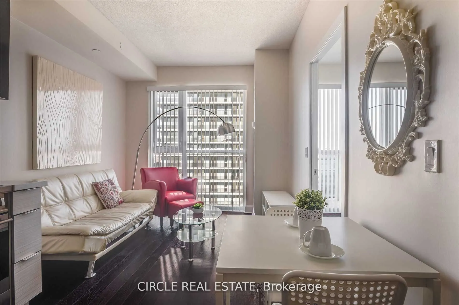 33 Shore Breeze Drive, #1806
