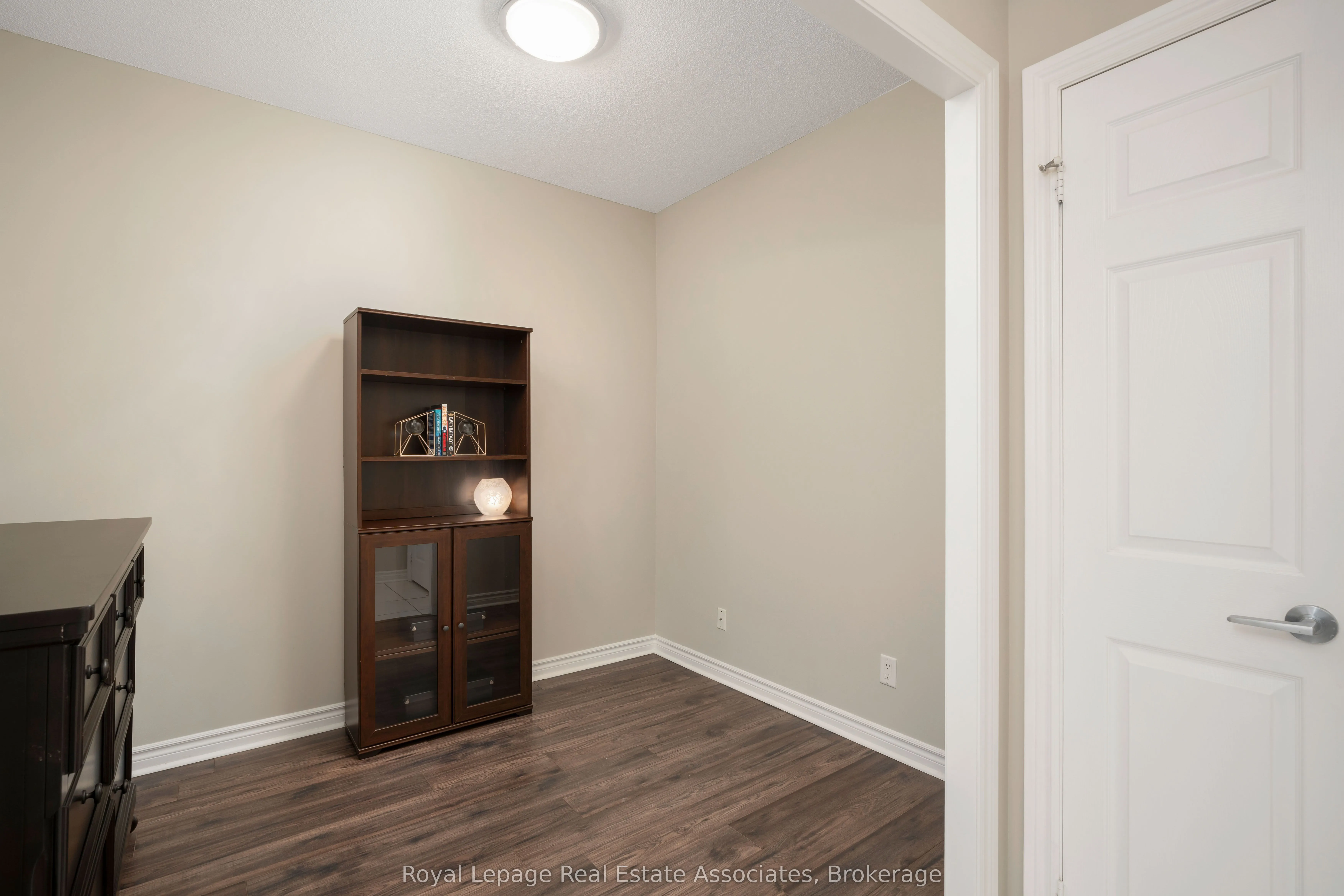 2325 Central Park Drive, #1112