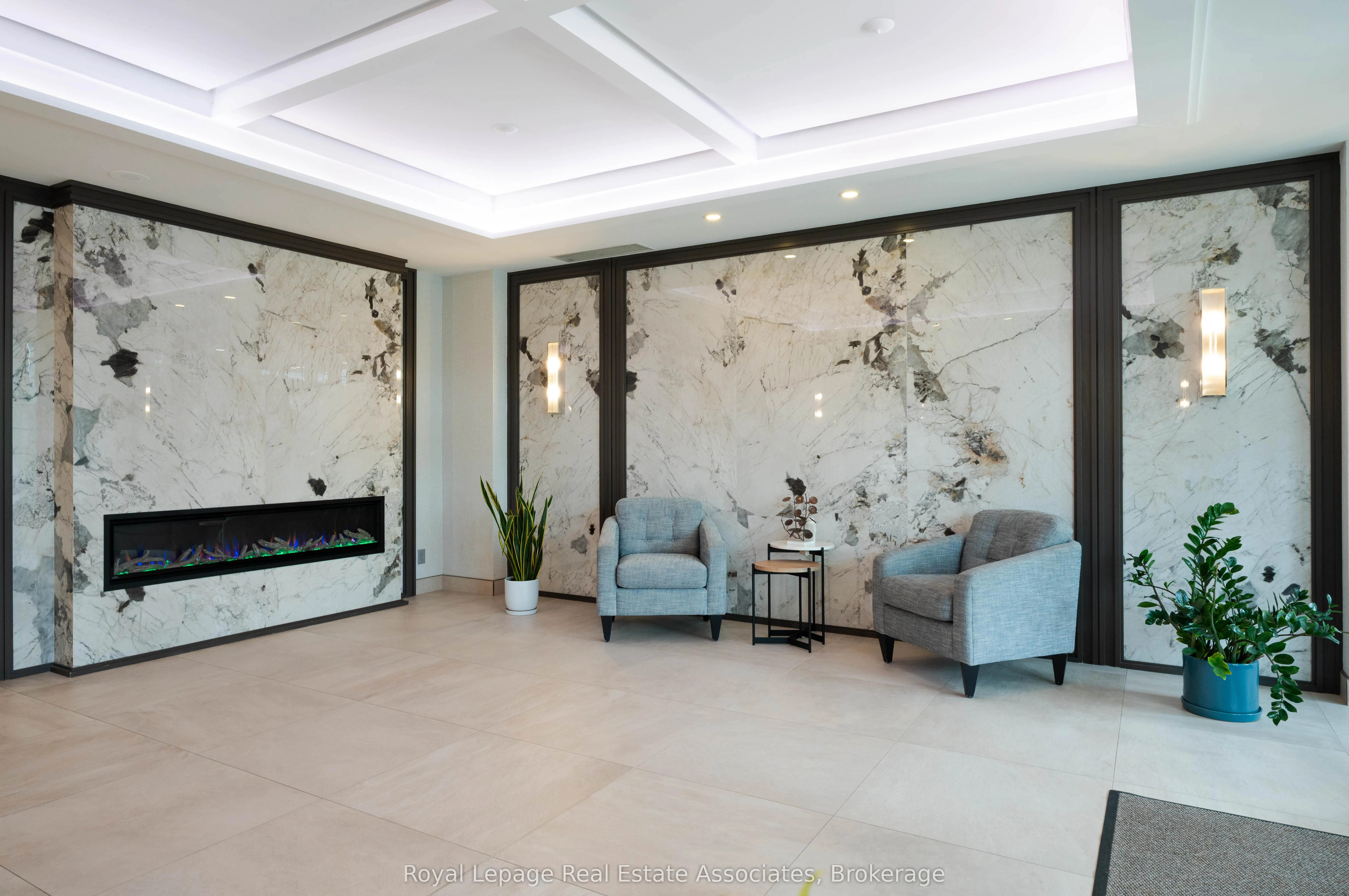 2325 Central Park Drive, #1112