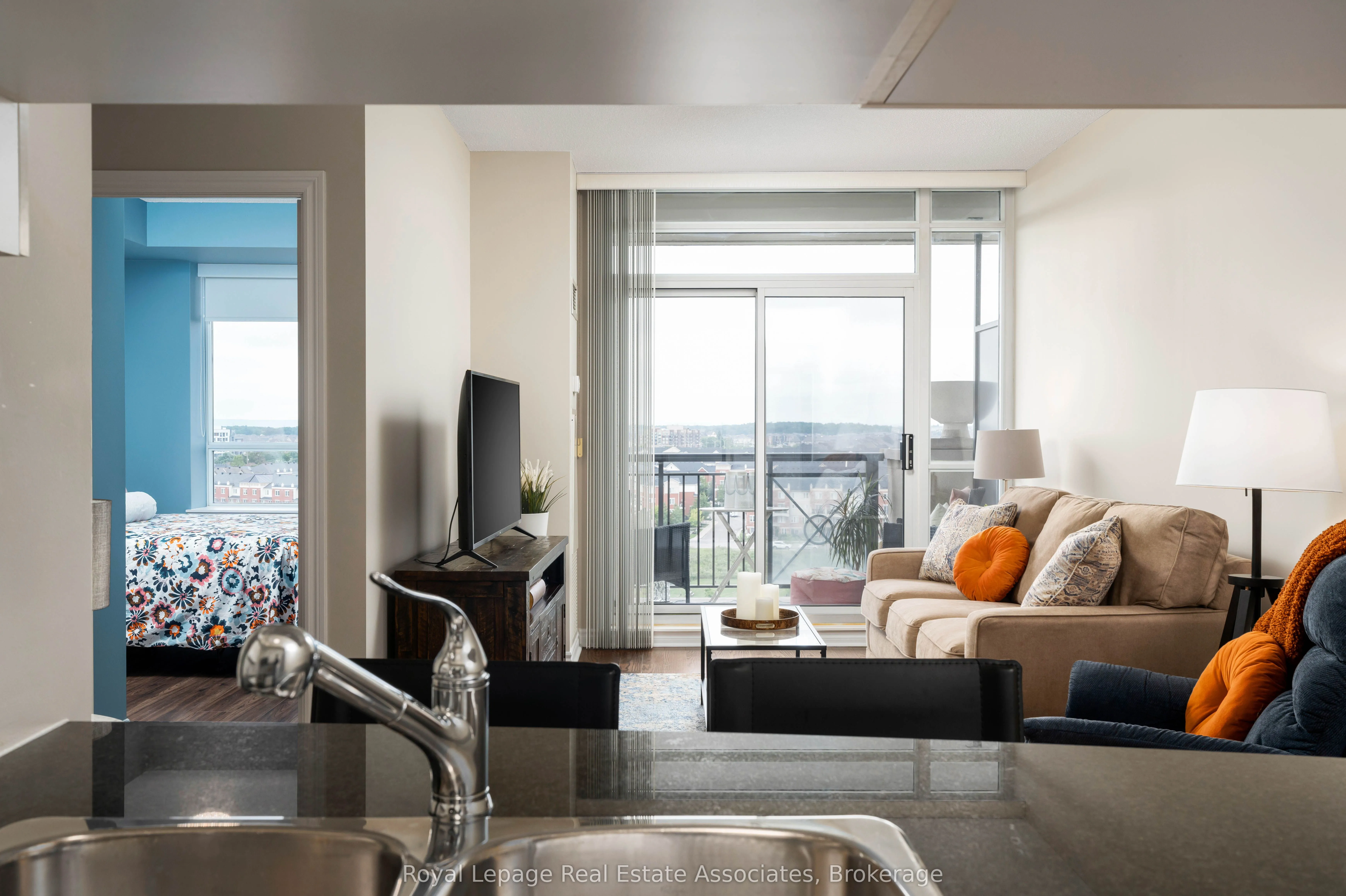 2325 Central Park Drive, #1112