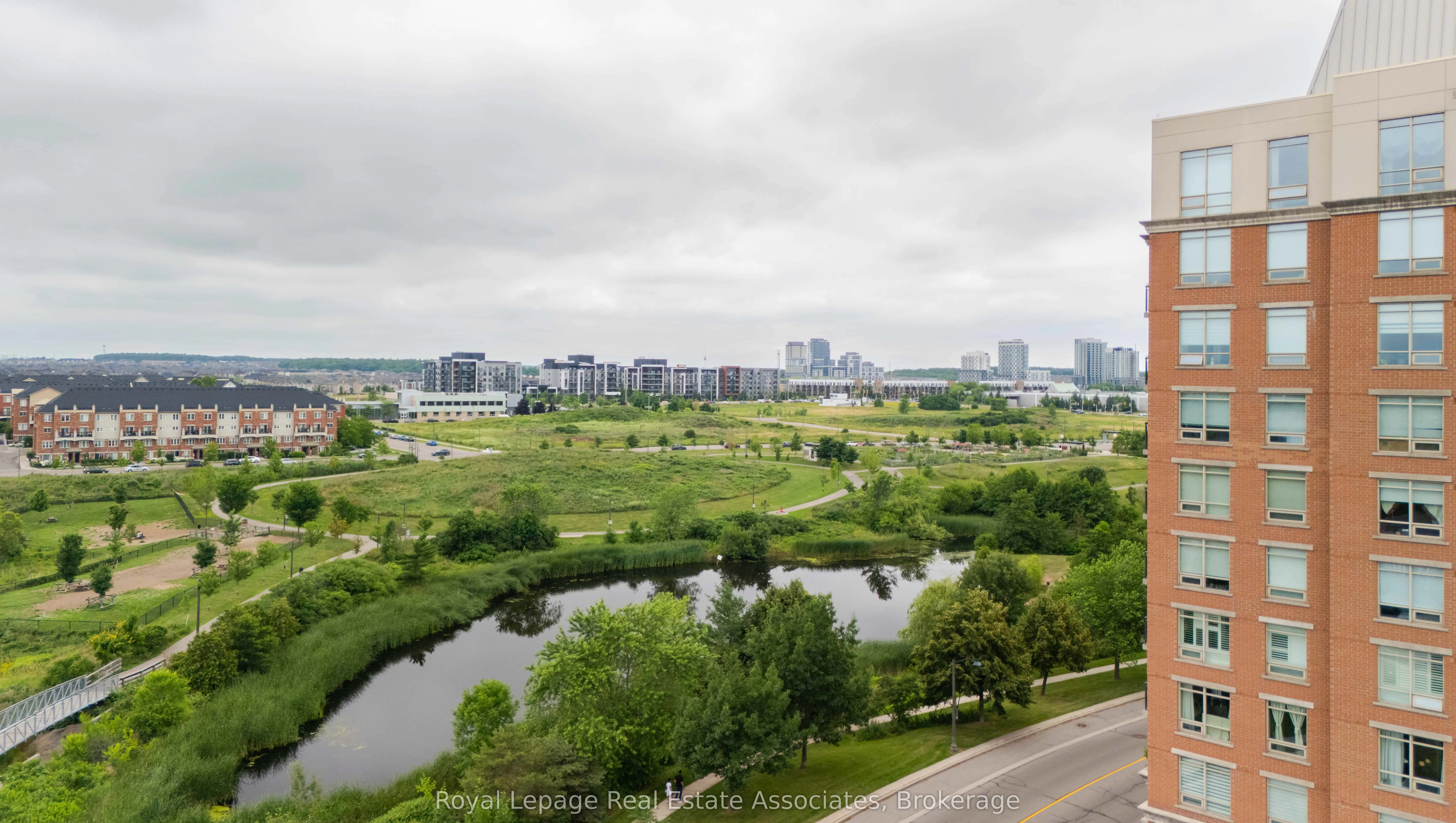 2325 Central Park Drive, #1112