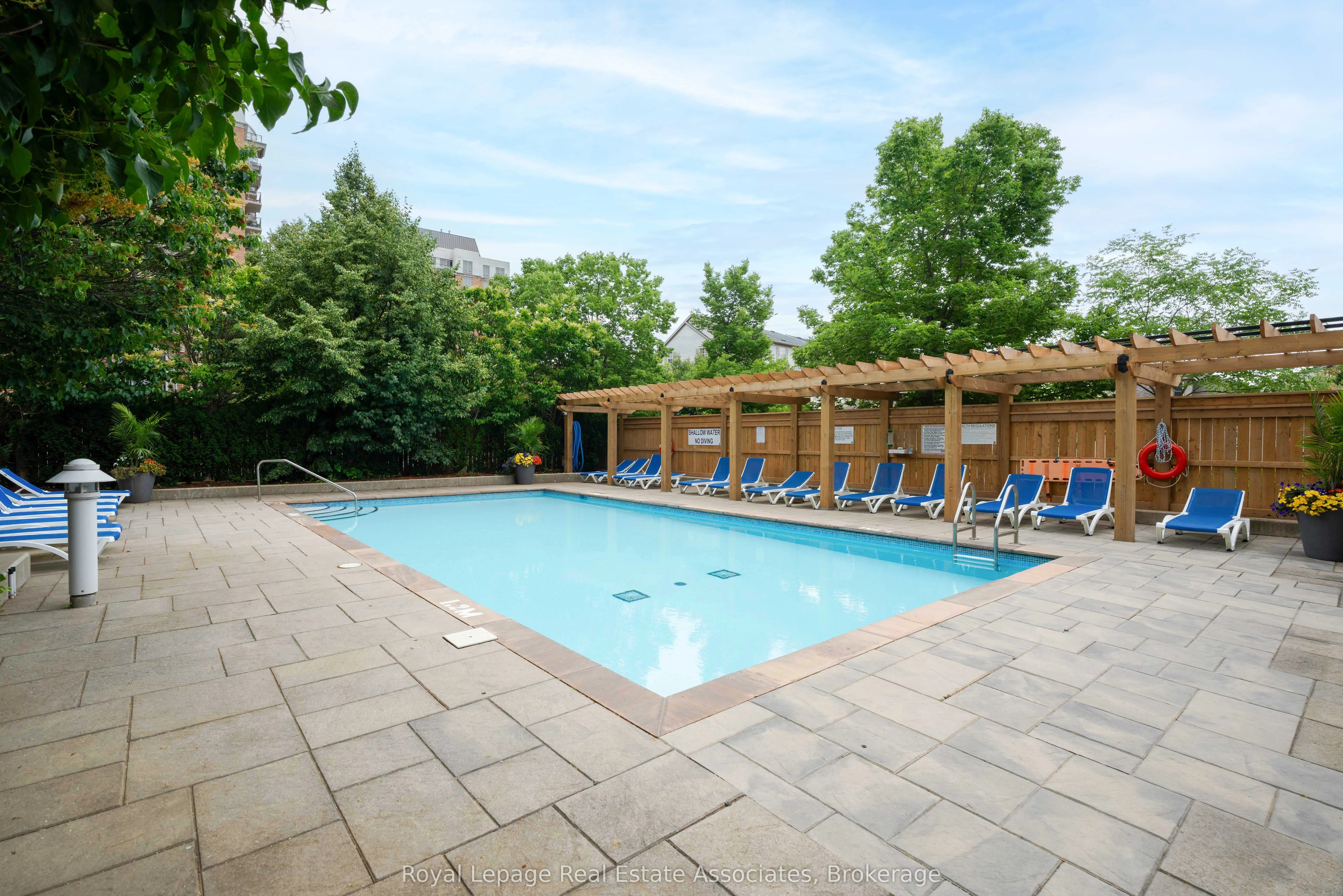 2325 Central Park Drive, #1112