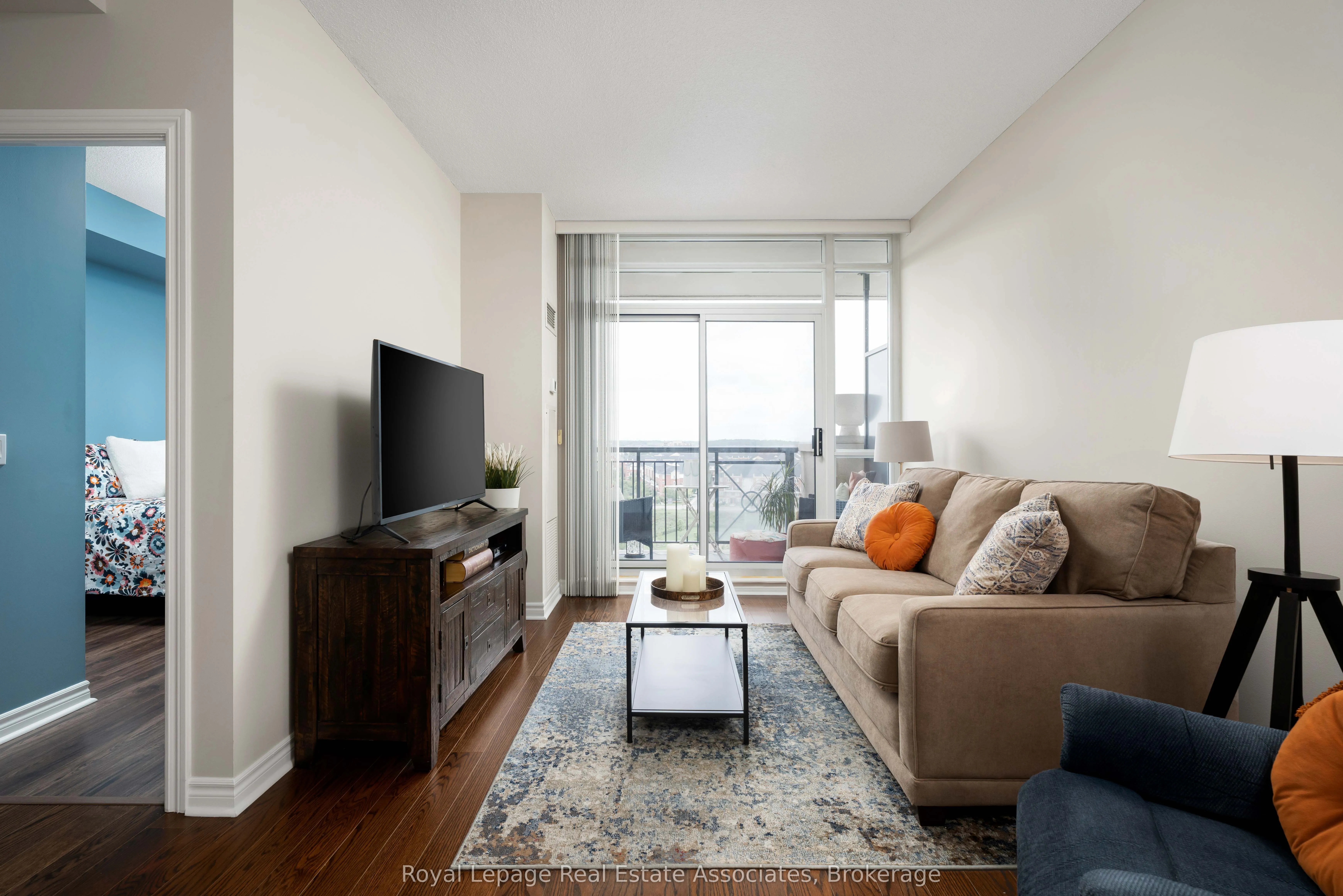 2325 Central Park Drive, #1112