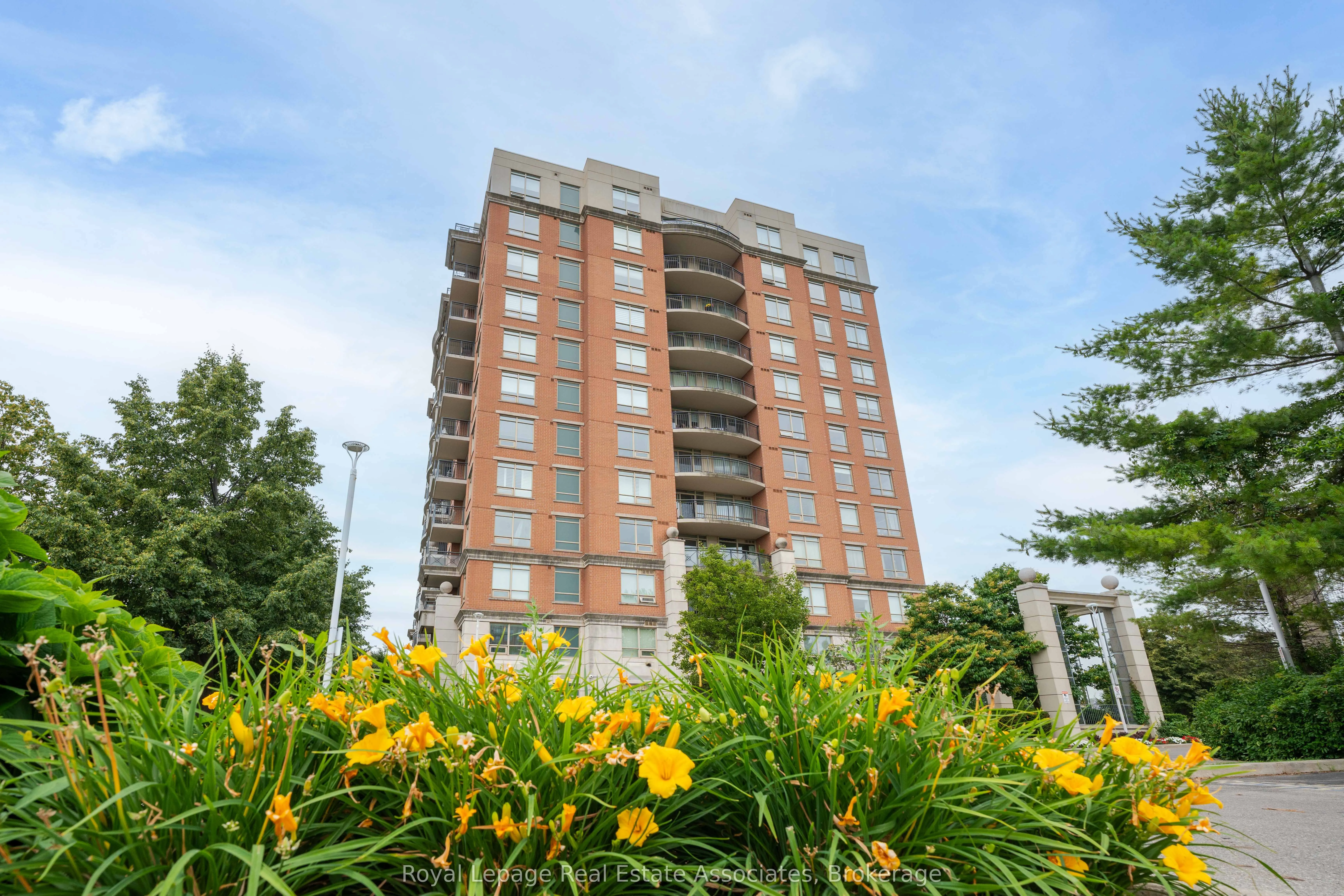 2325 Central Park Drive, #1112
