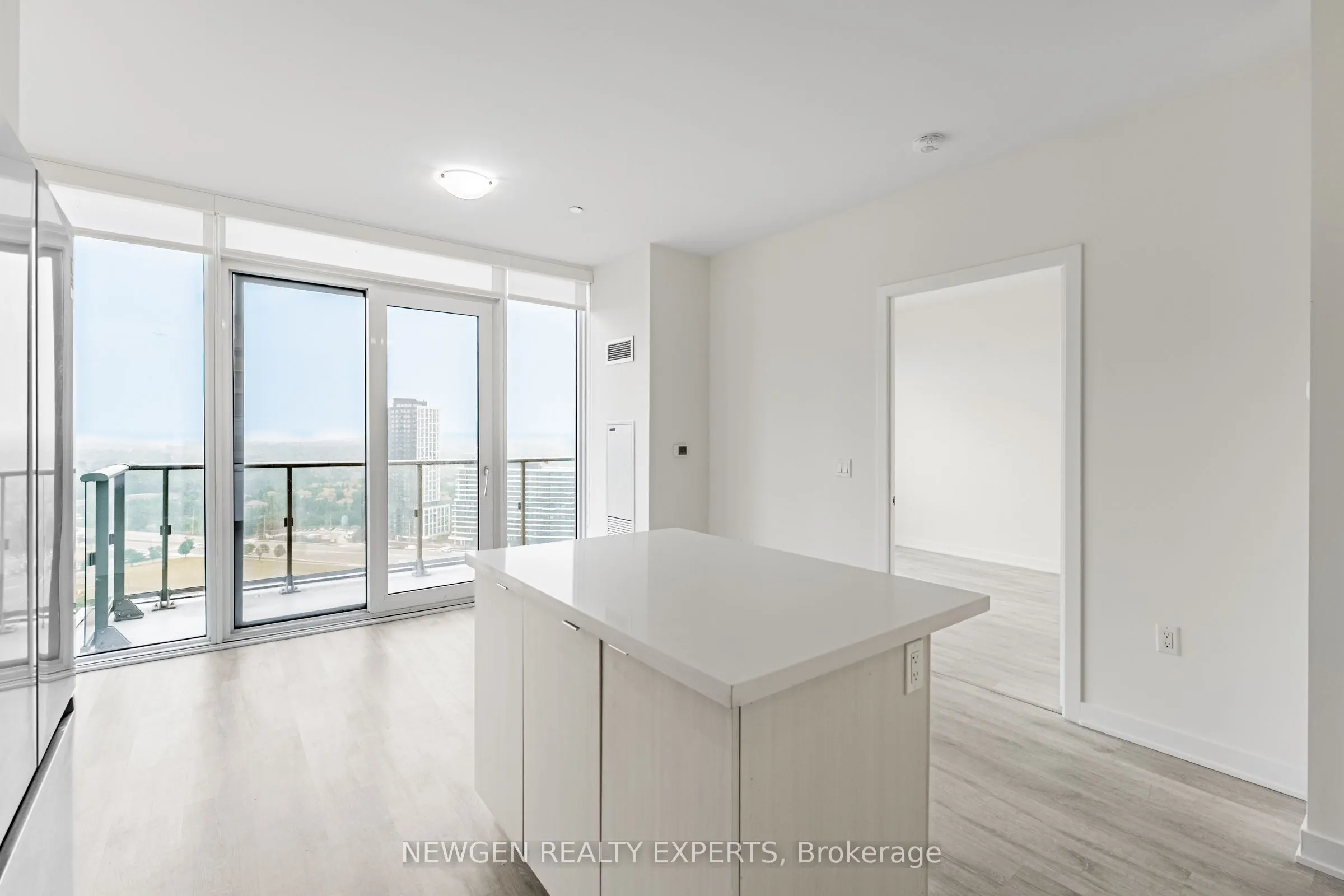 4655 Metcalfe Avenue, #PH 2203