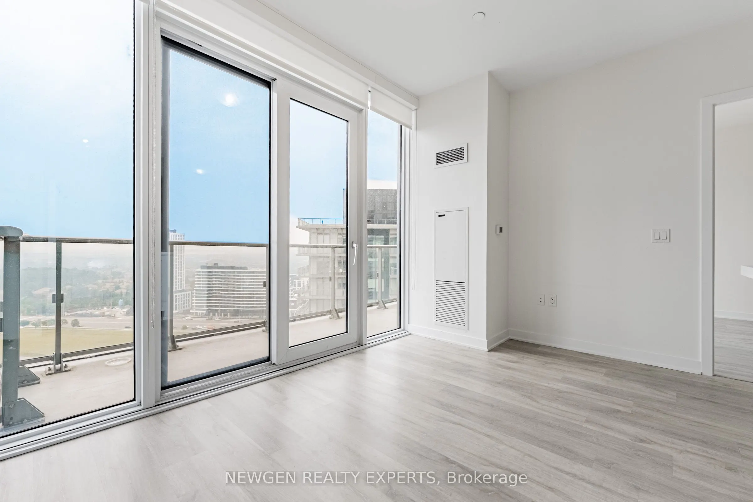 4655 Metcalfe Avenue, #PH 2203
