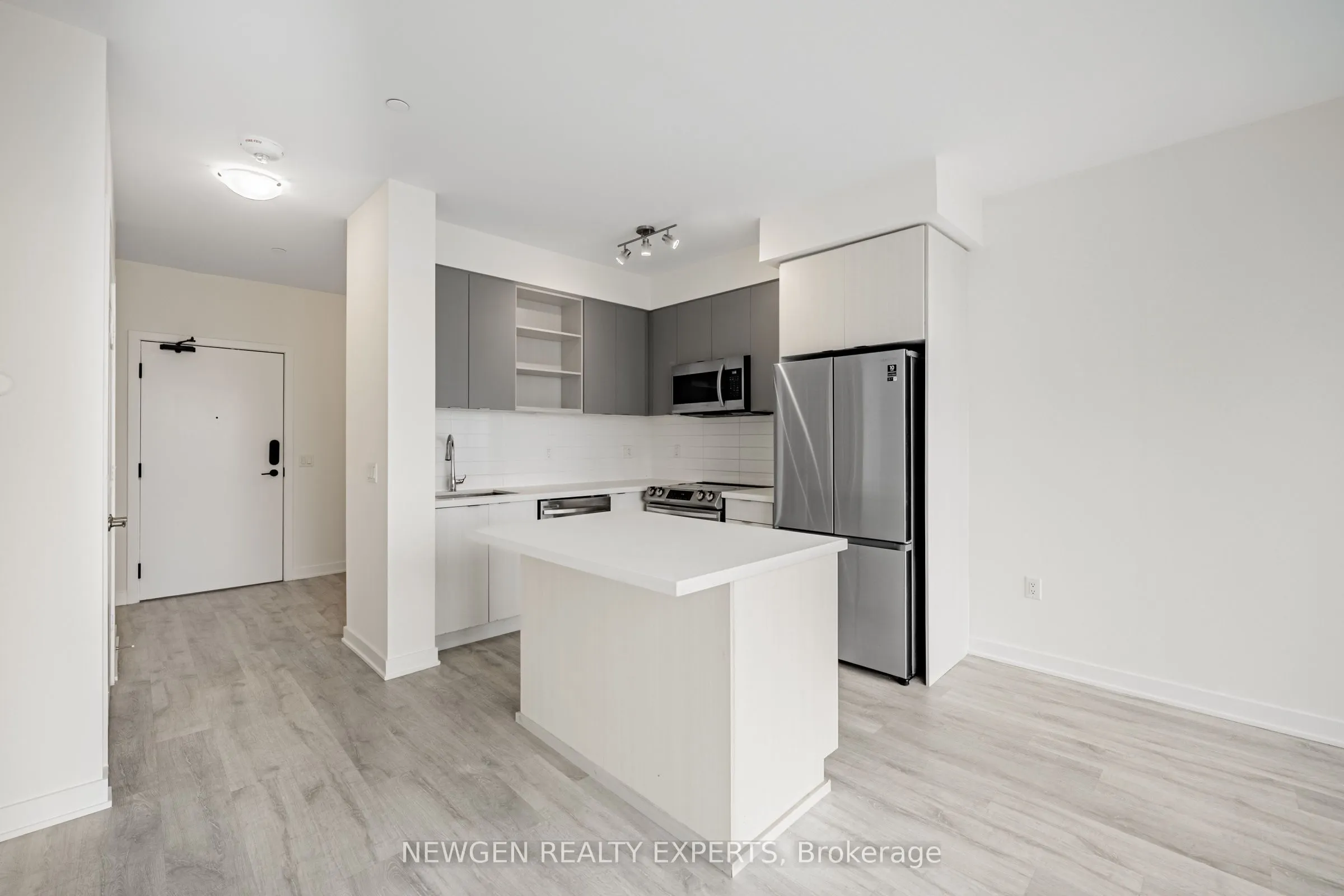 4655 Metcalfe Avenue, #PH 2203