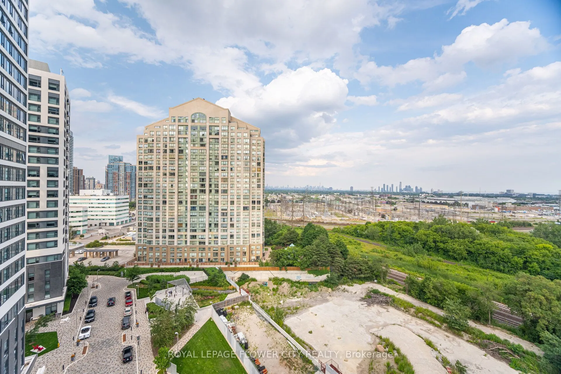 20 Thomas Riley Road NE, #1206