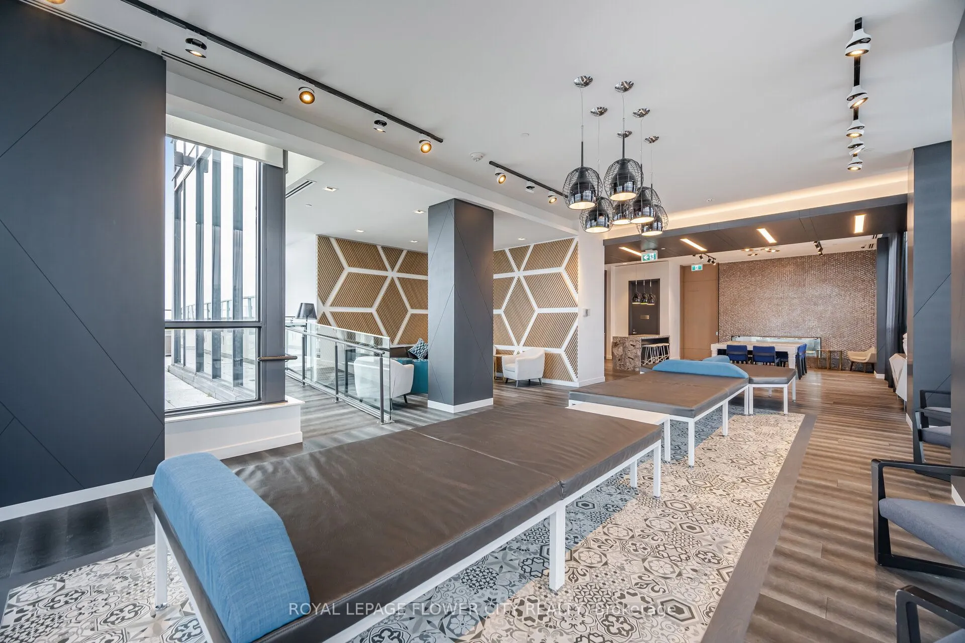 20 Thomas Riley Road NE, #1206