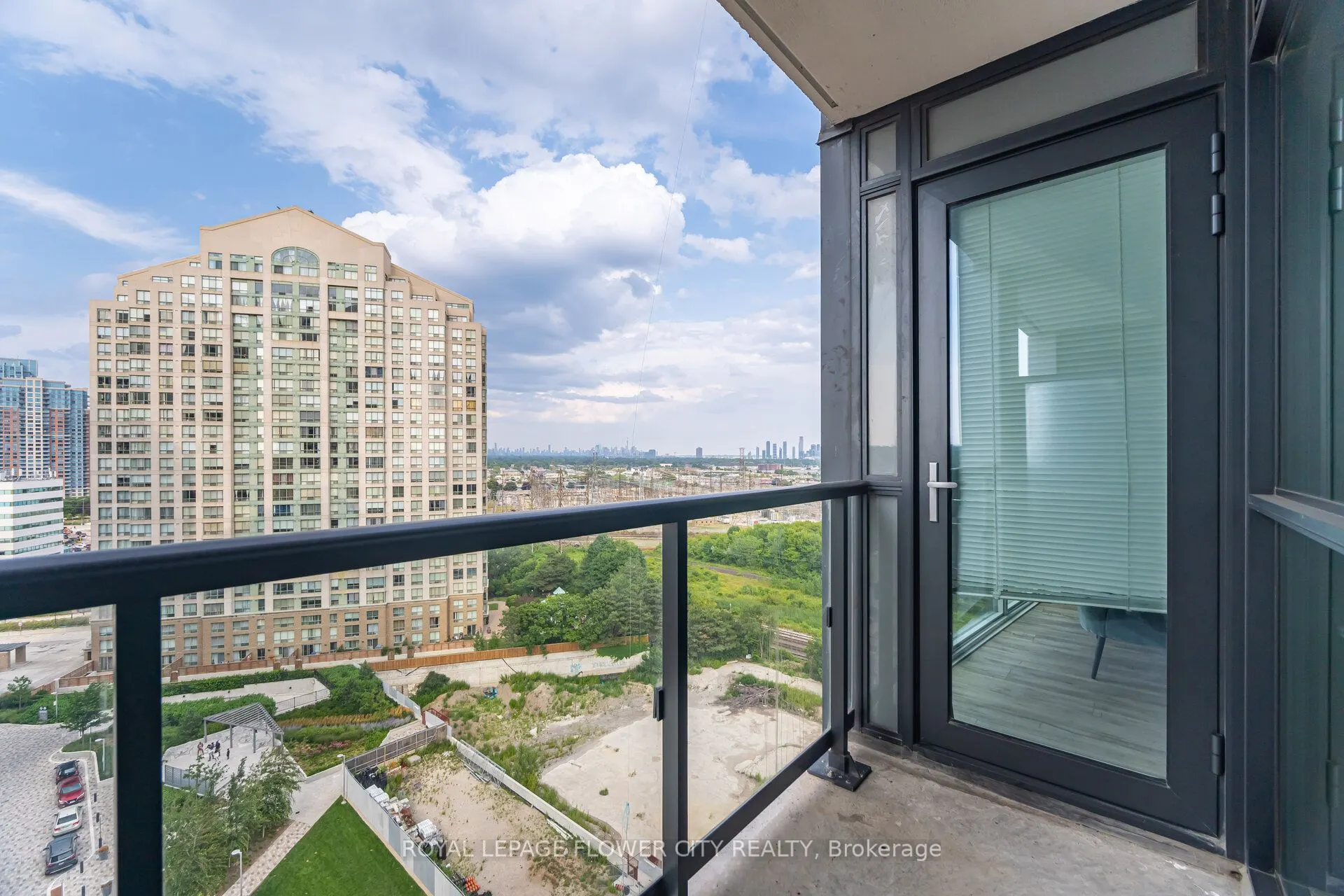 20 Thomas Riley Road NE, #1206