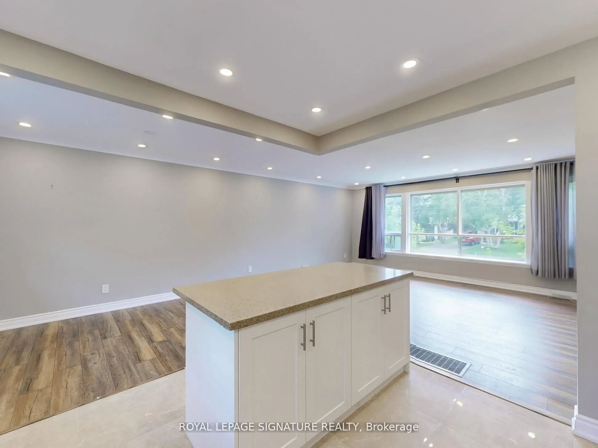 1821 Christopher Road