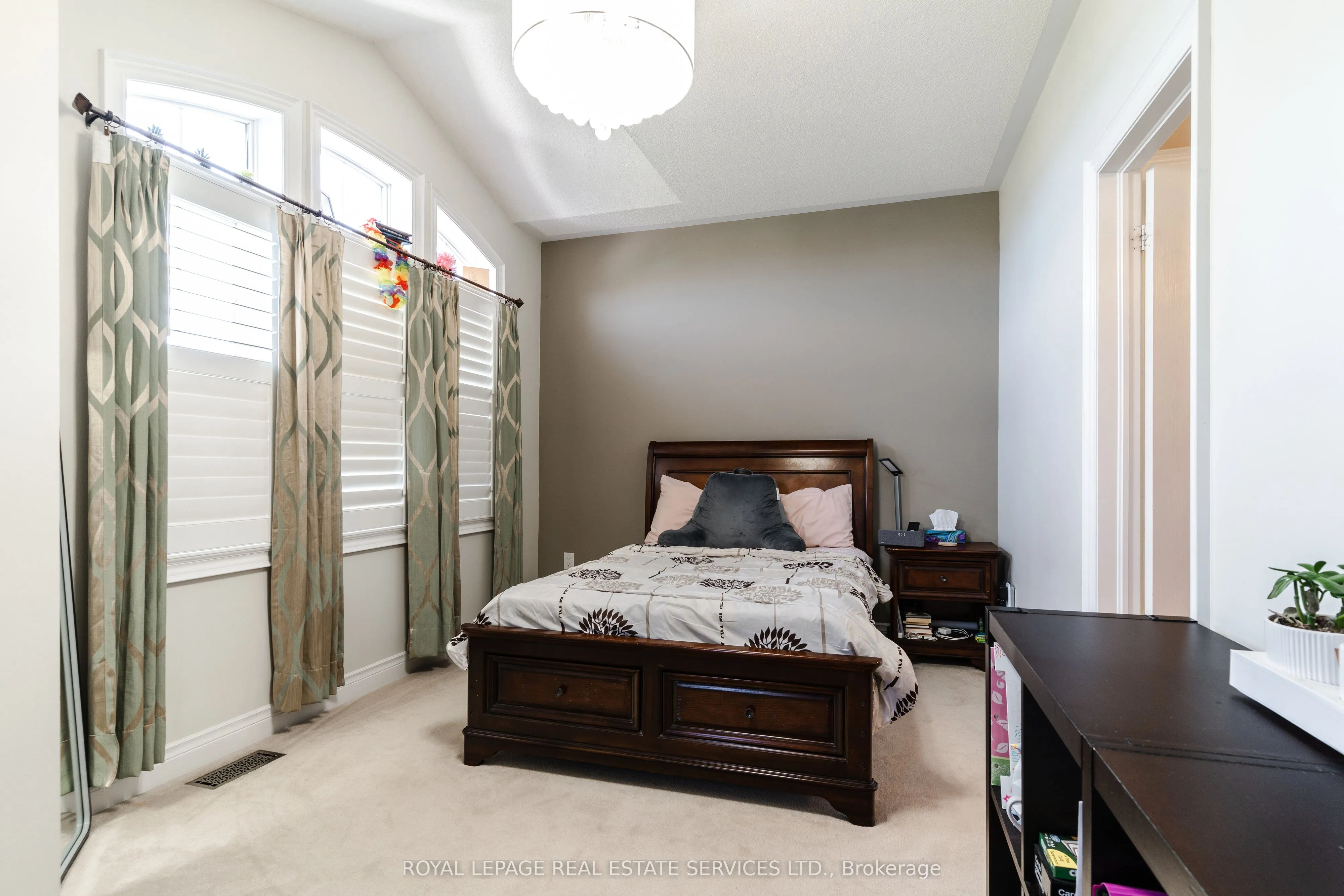 531 Bridgeview Road