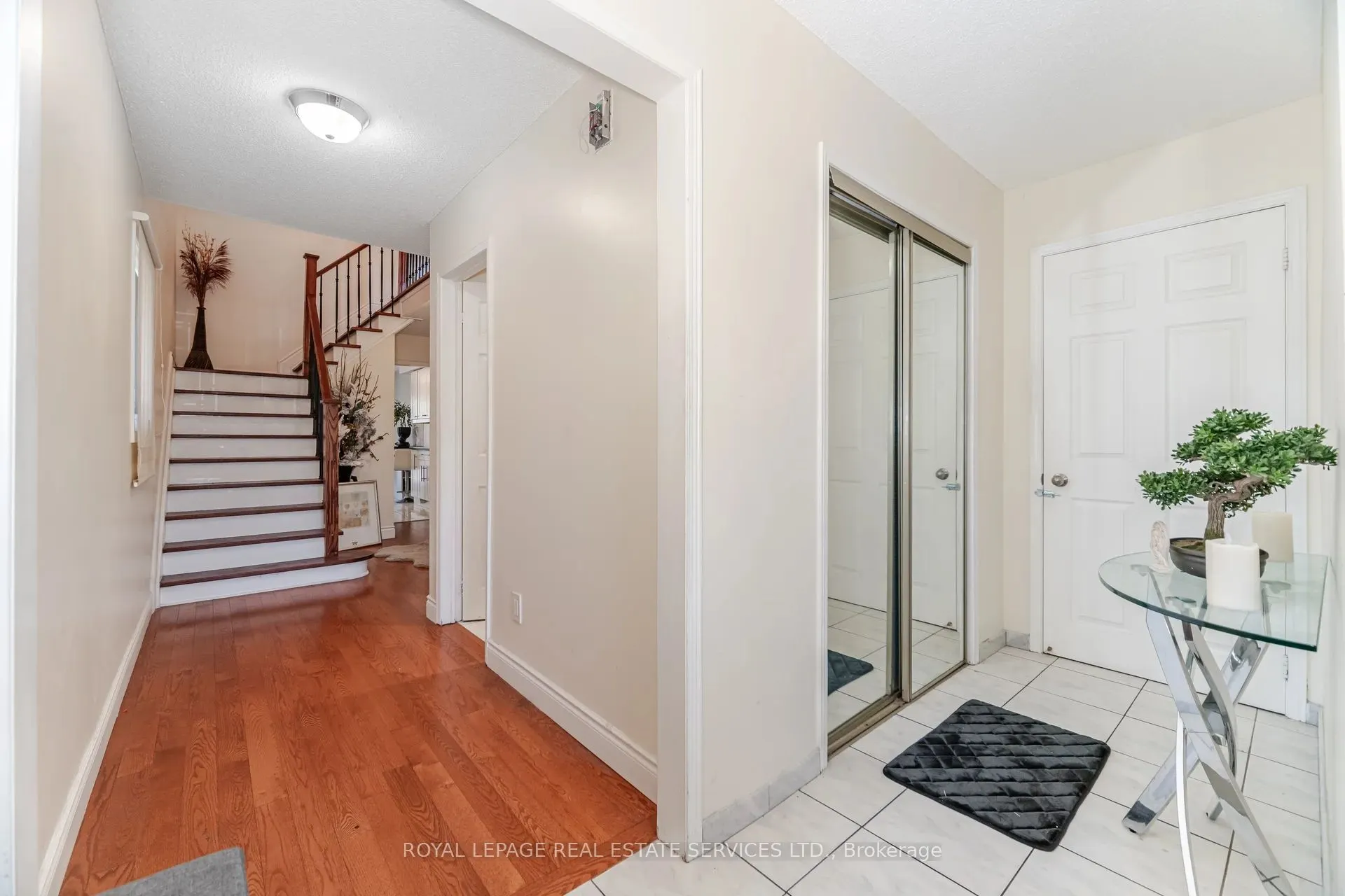 3245 Aubrey Road