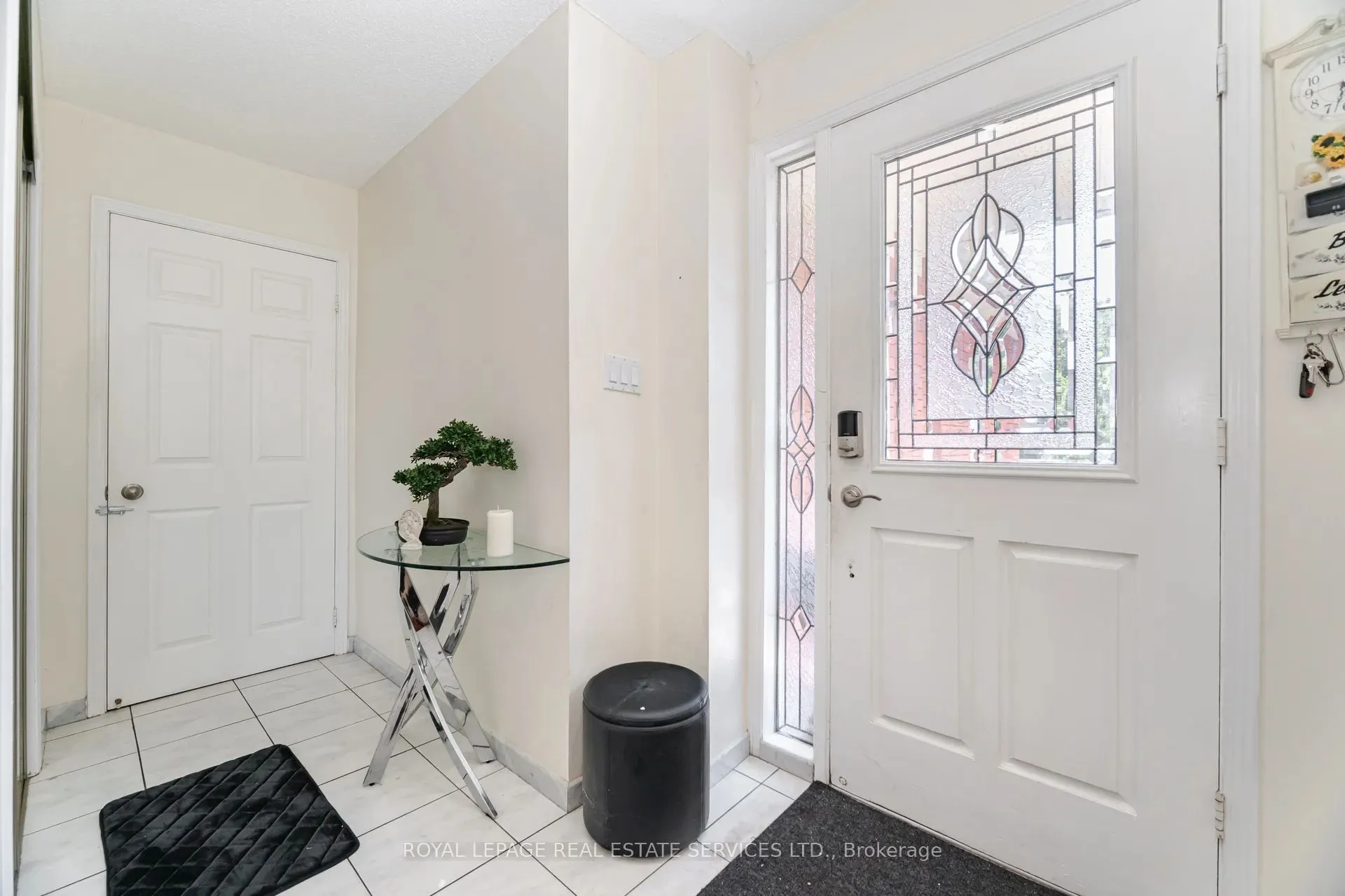 3245 Aubrey Road