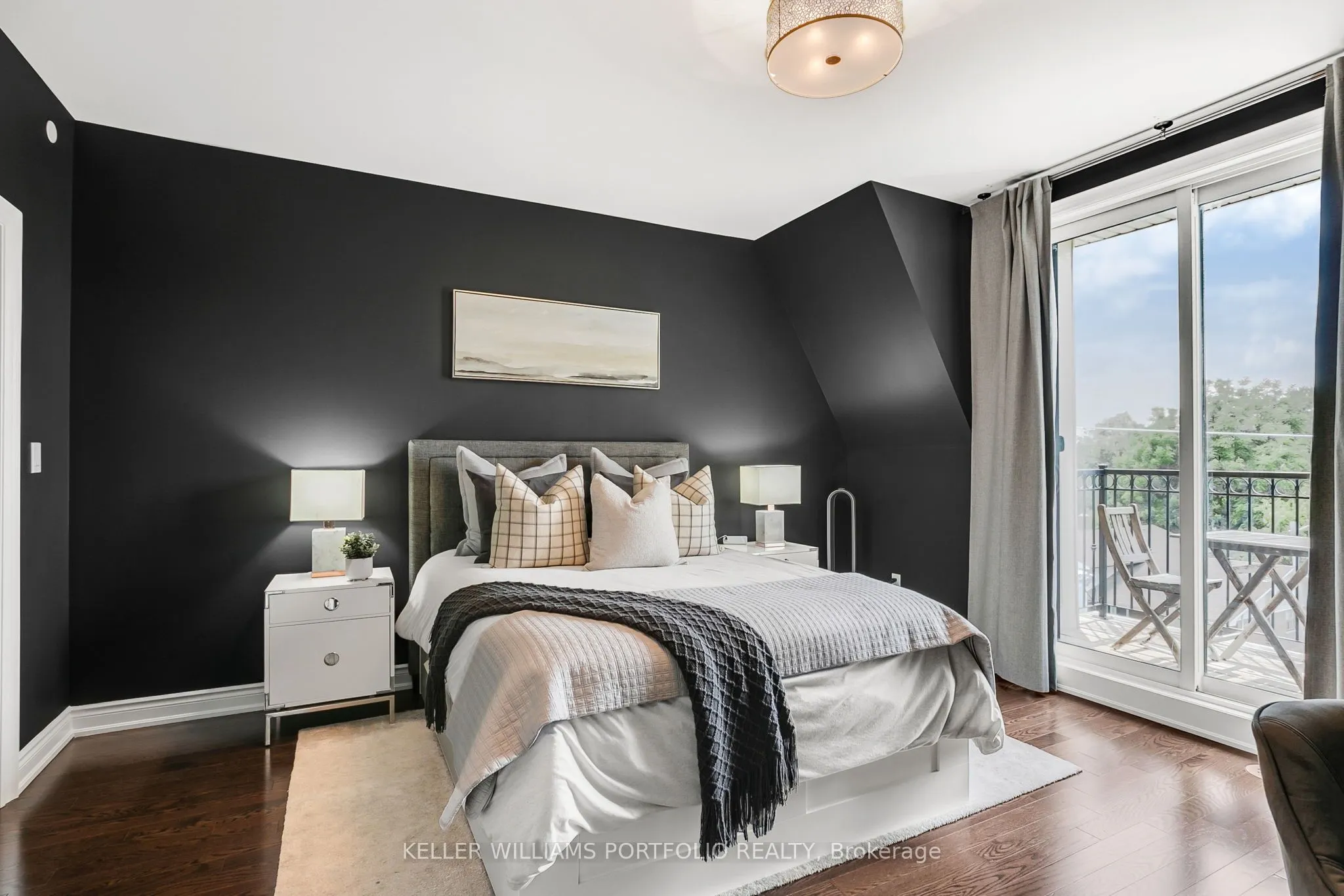 7 Poplar Avenue
