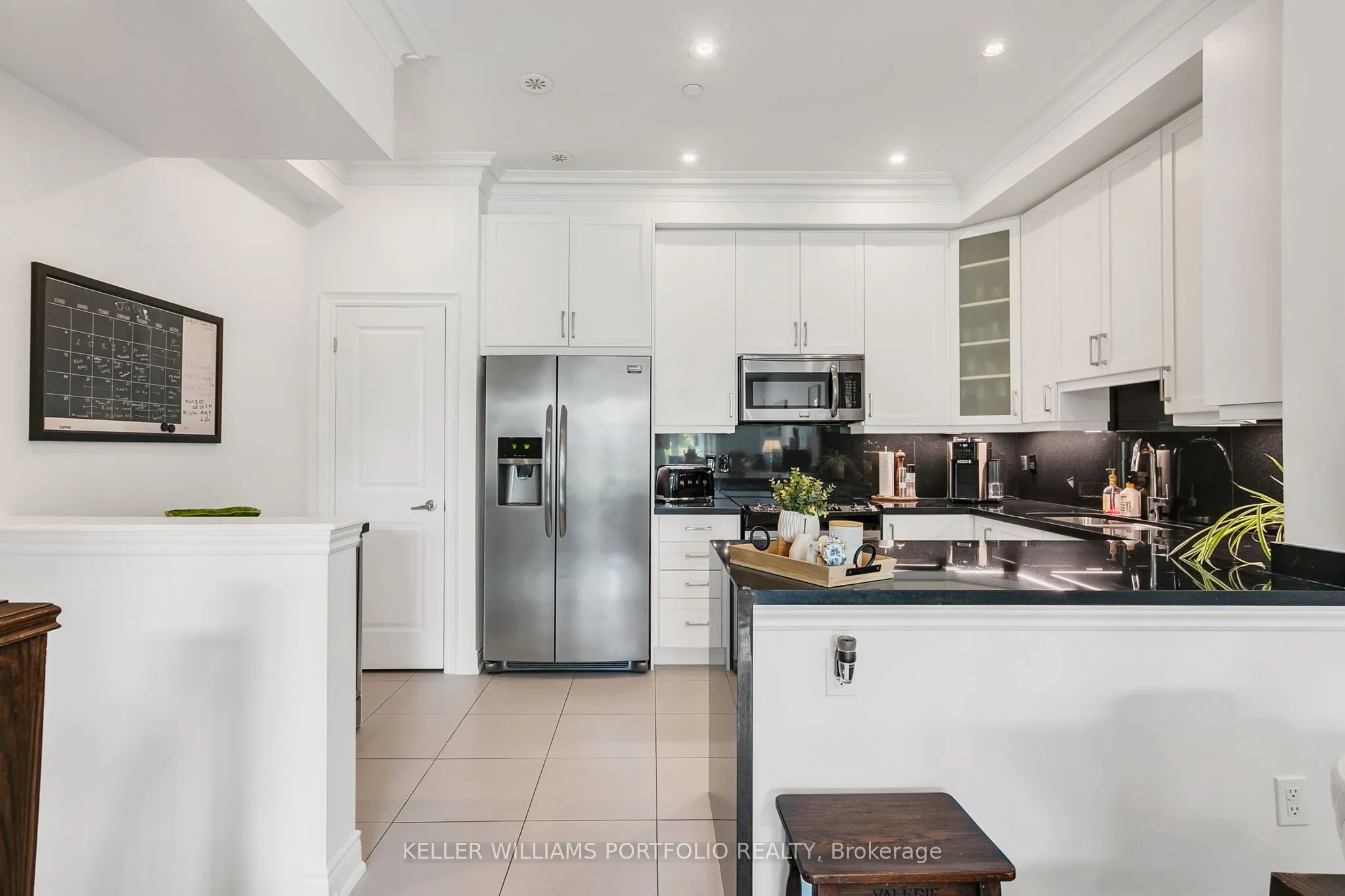 7 Poplar Avenue