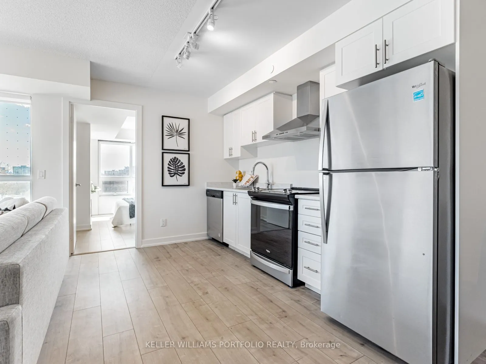 10 Wilby Crescent, #407