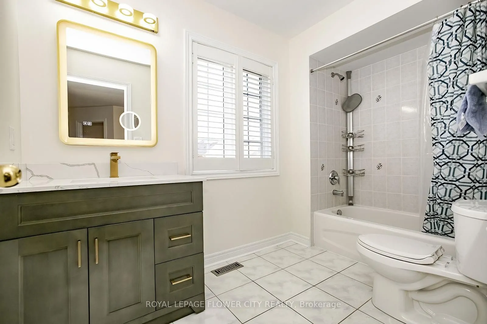 3698 Bloomington Crescent