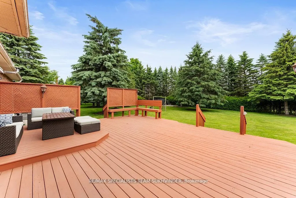 7 Golfdale Court