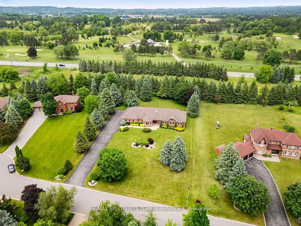 7 Golfdale Court