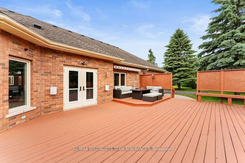 7 Golfdale Court