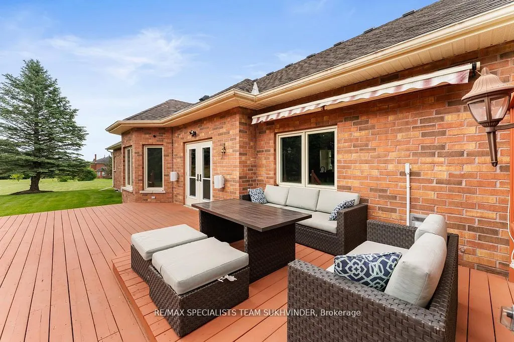 7 Golfdale Court