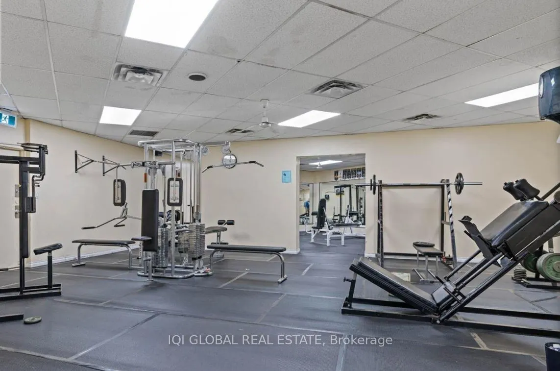390 Dixon Road S, #1516