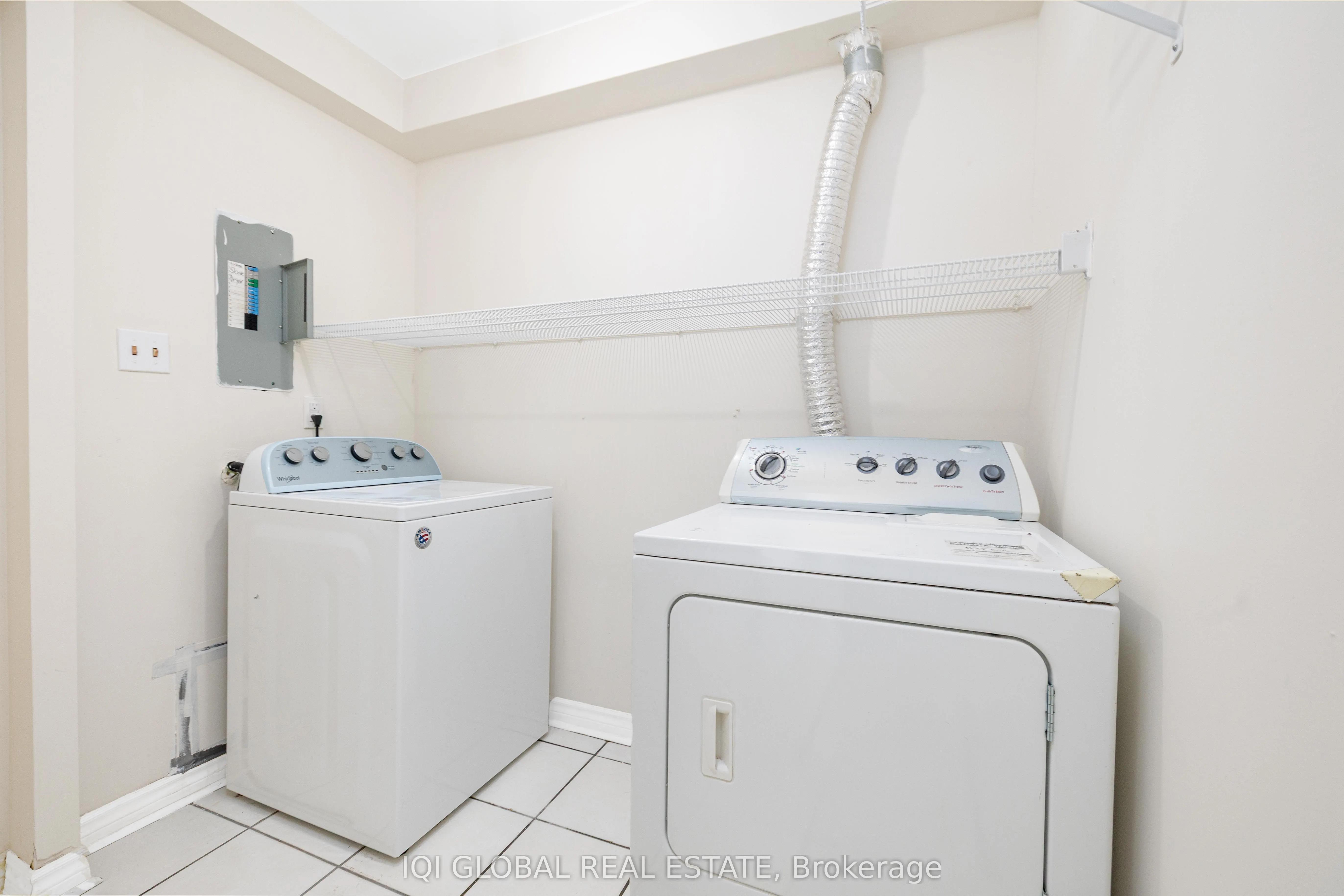 390 Dixon Road S, #1516