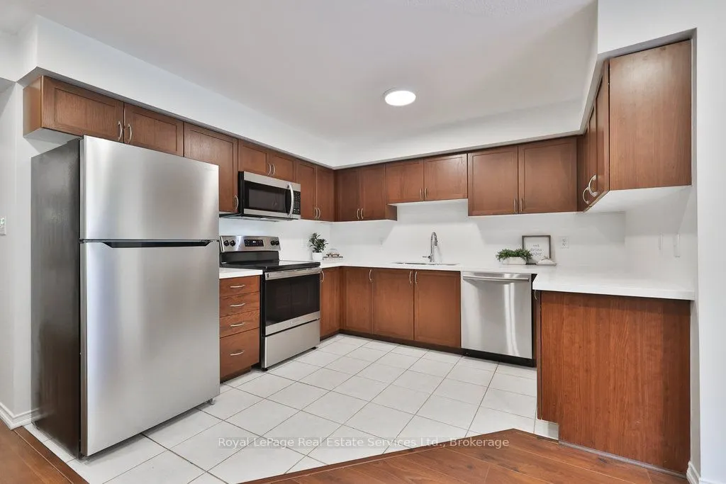 47 Hays Boulevard, #24