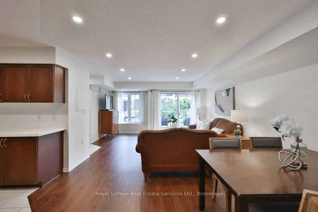 47 Hays Boulevard, #24