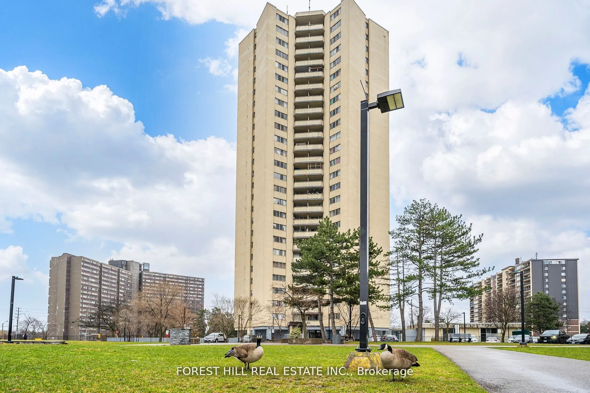 330 Dixon Road, #207