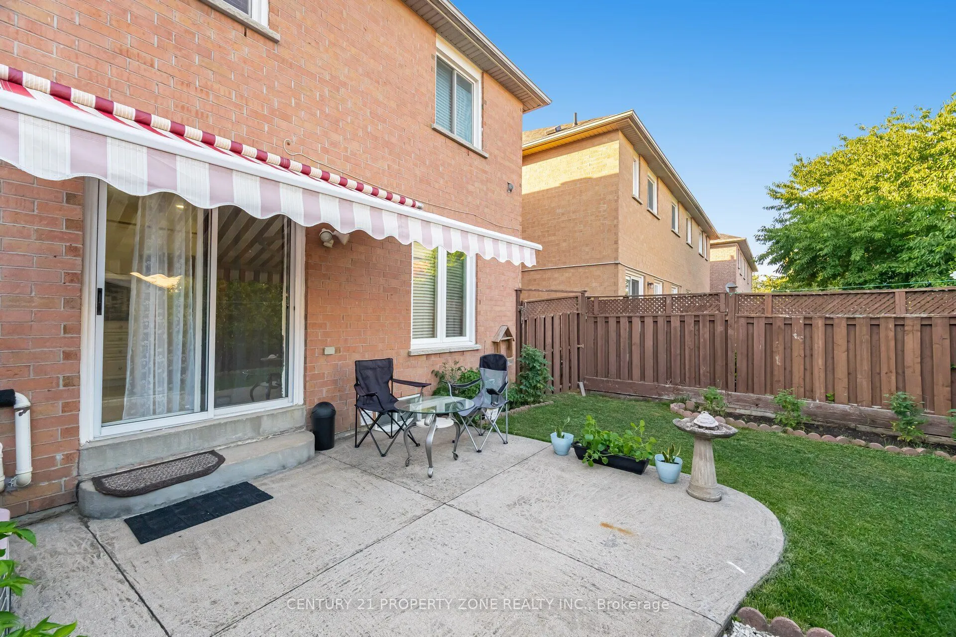 19 Streamside Lane