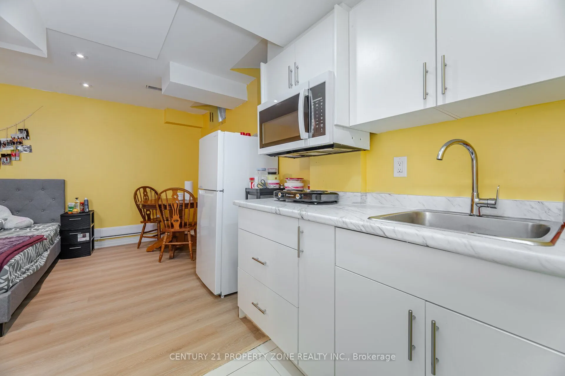19 Streamside Lane