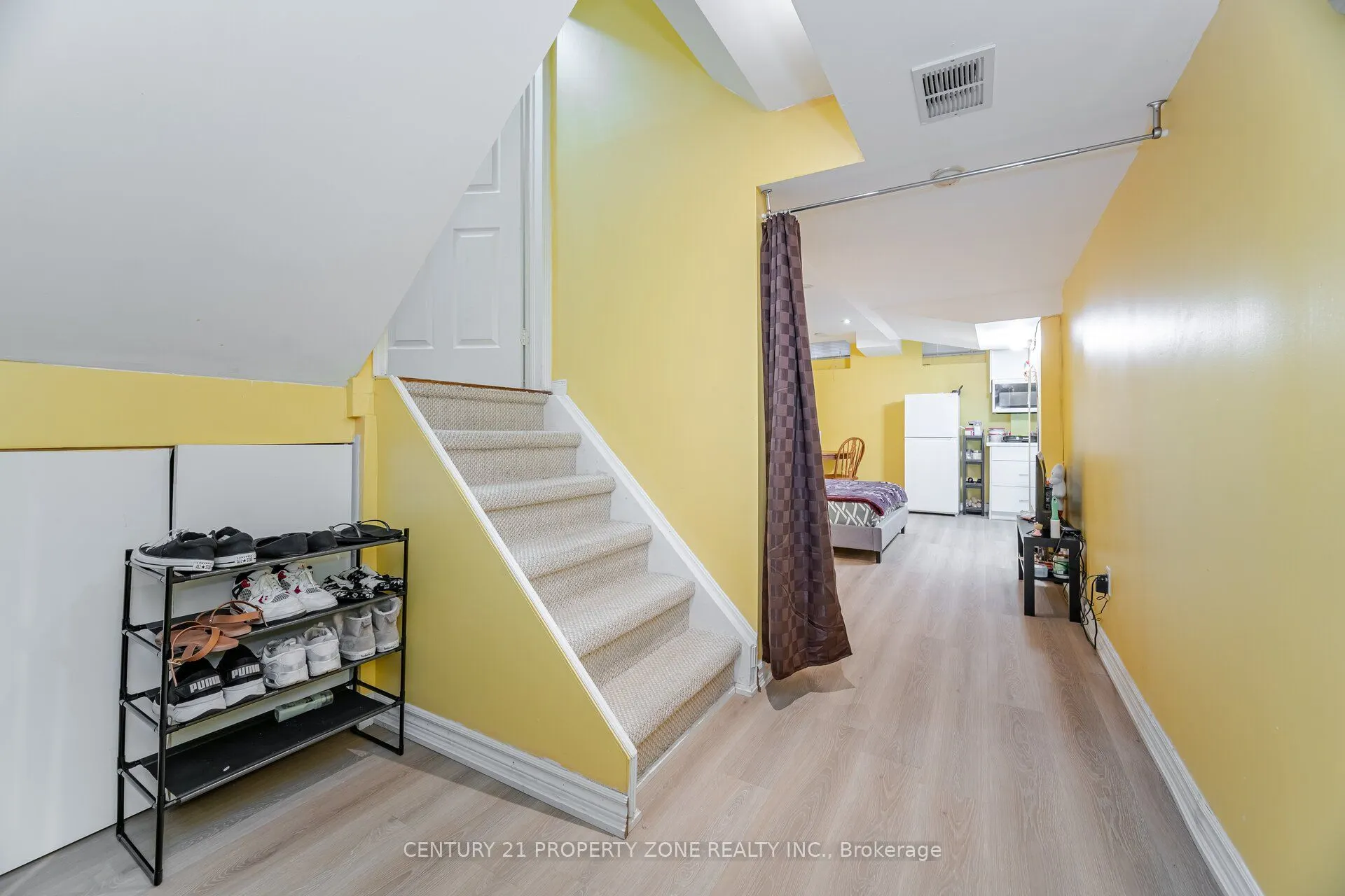 19 Streamside Lane