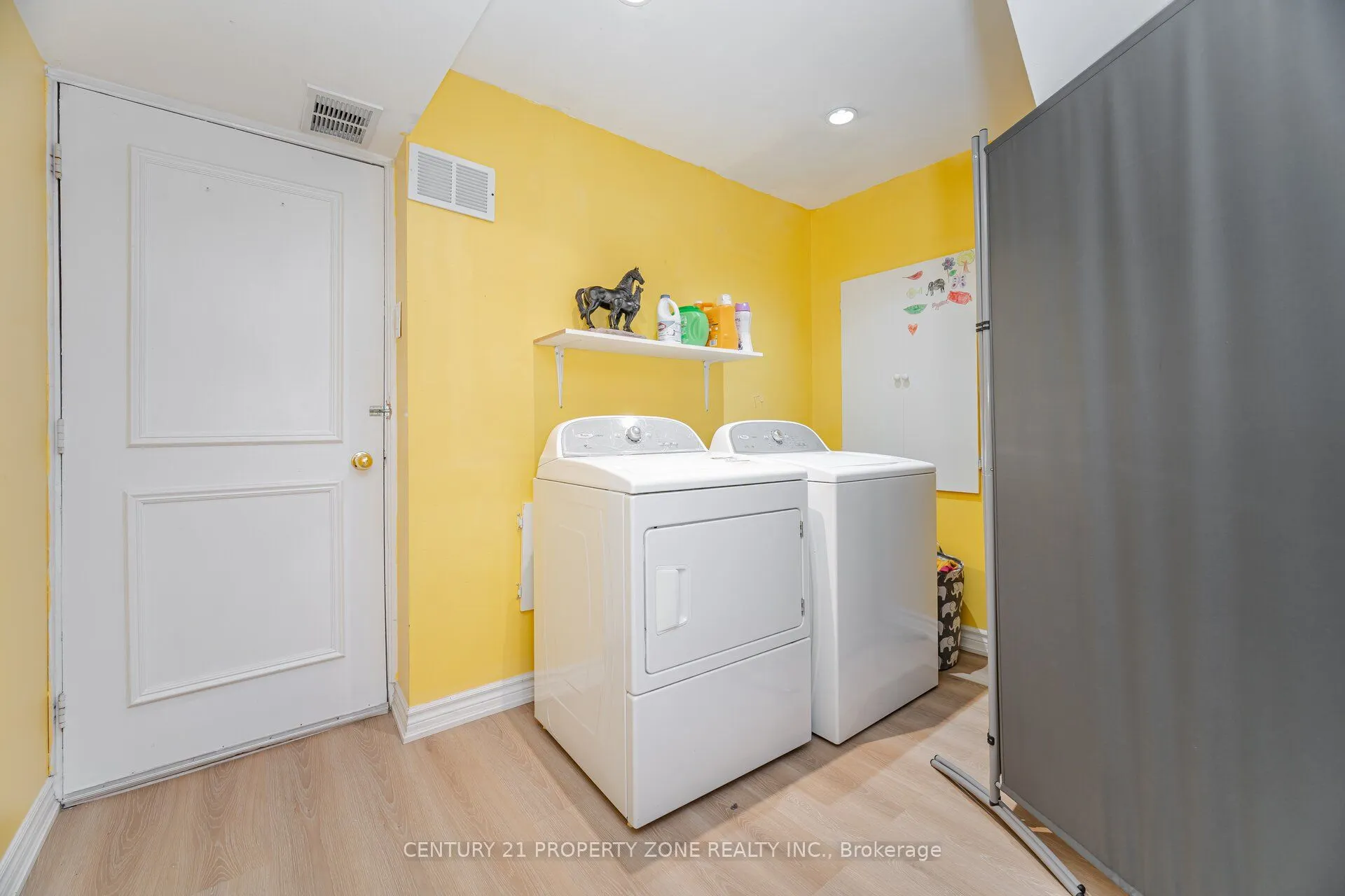 19 Streamside Lane