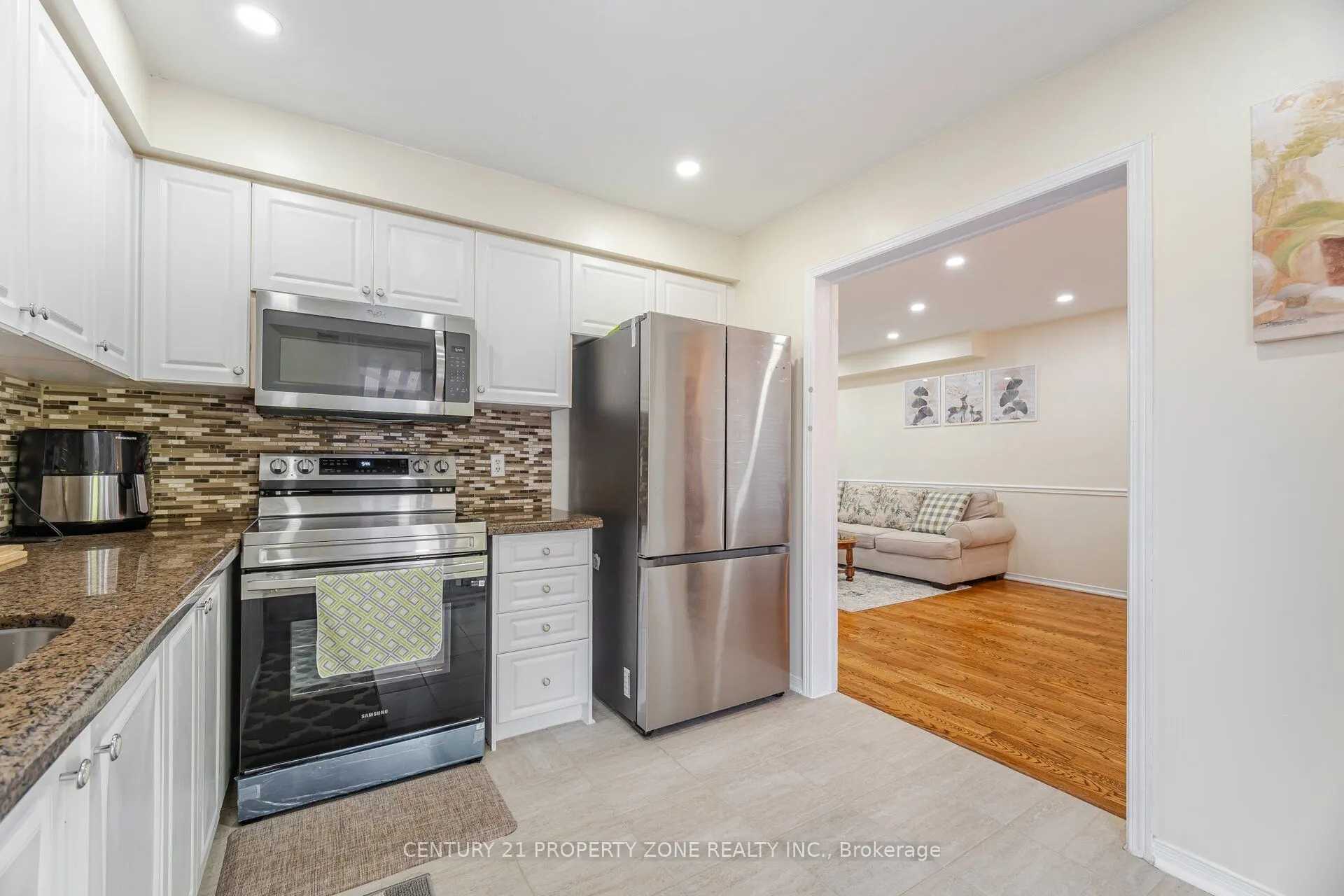 19 Streamside Lane