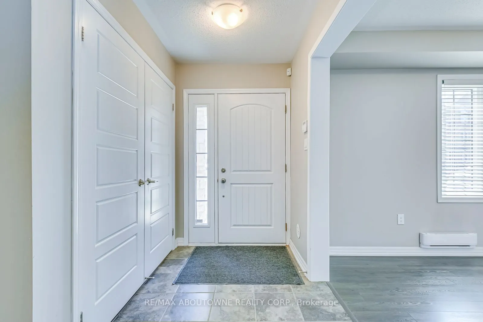 212 ELLEN DAVIDSON Drive