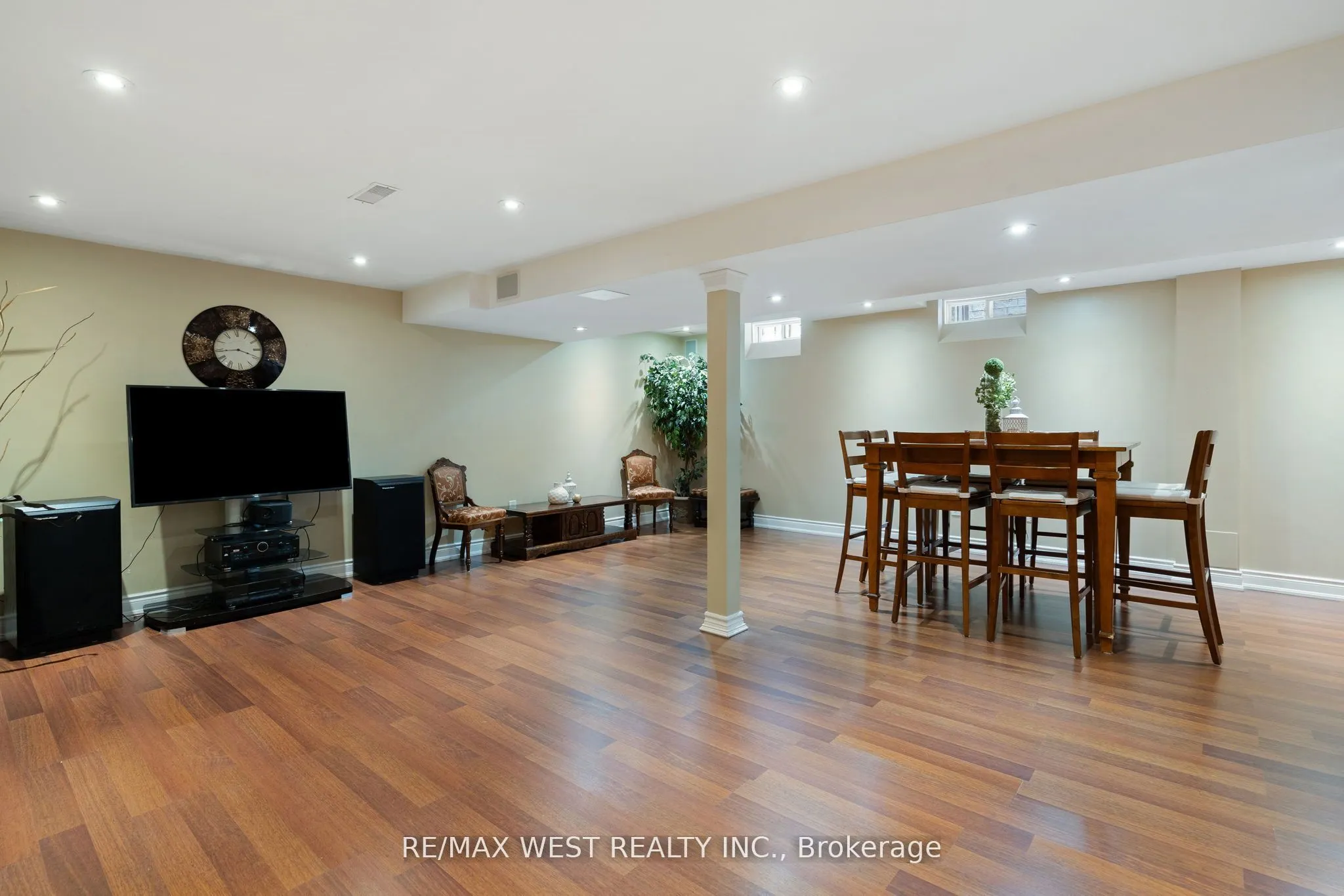 43 Humbershed Crescent