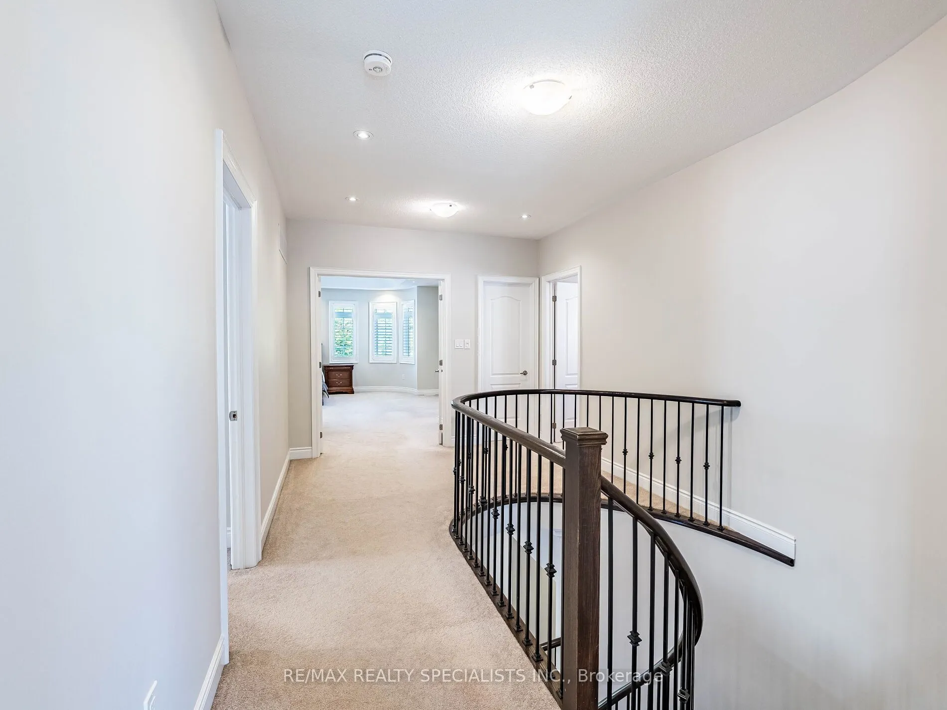 28 Elbern Markell Drive W