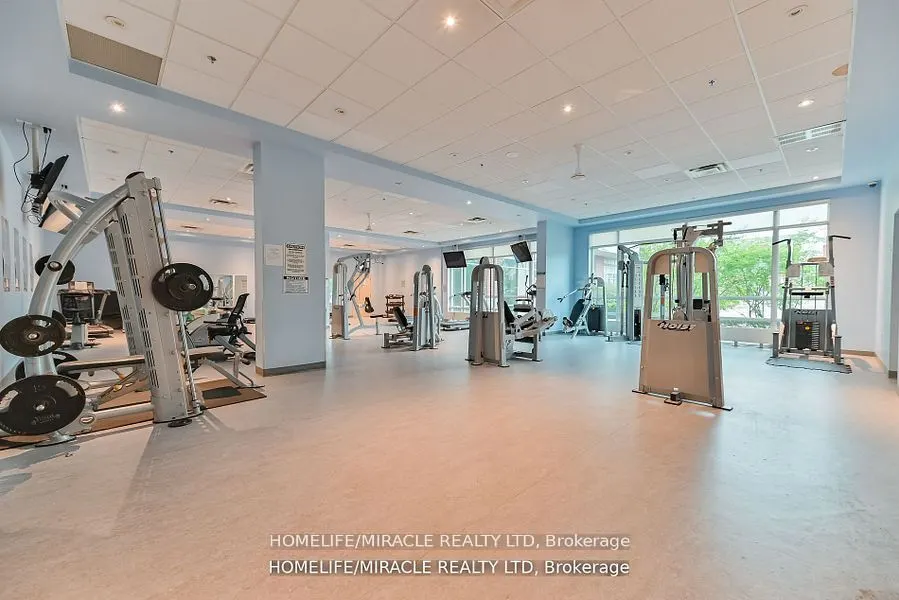 215 Queen Street E, #709