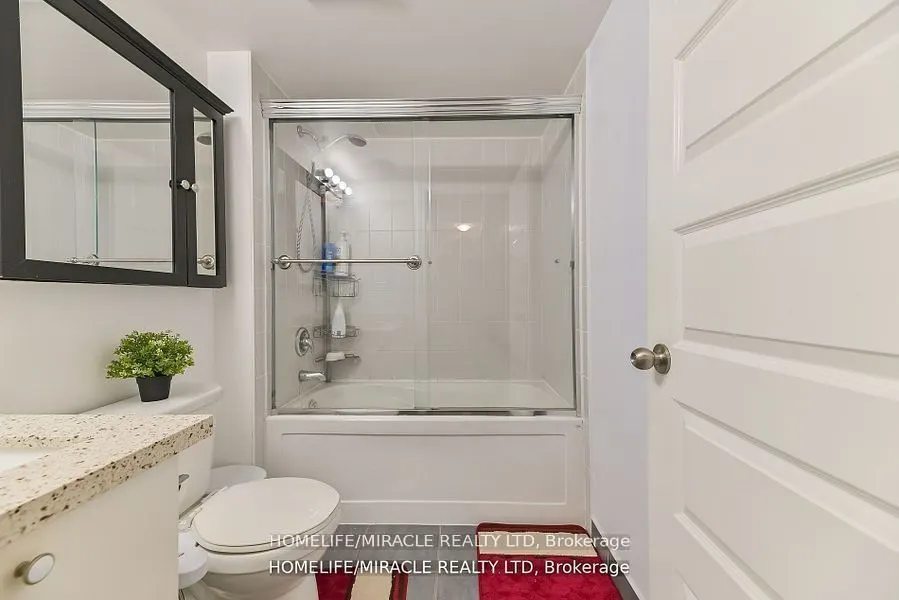215 Queen Street E, #709