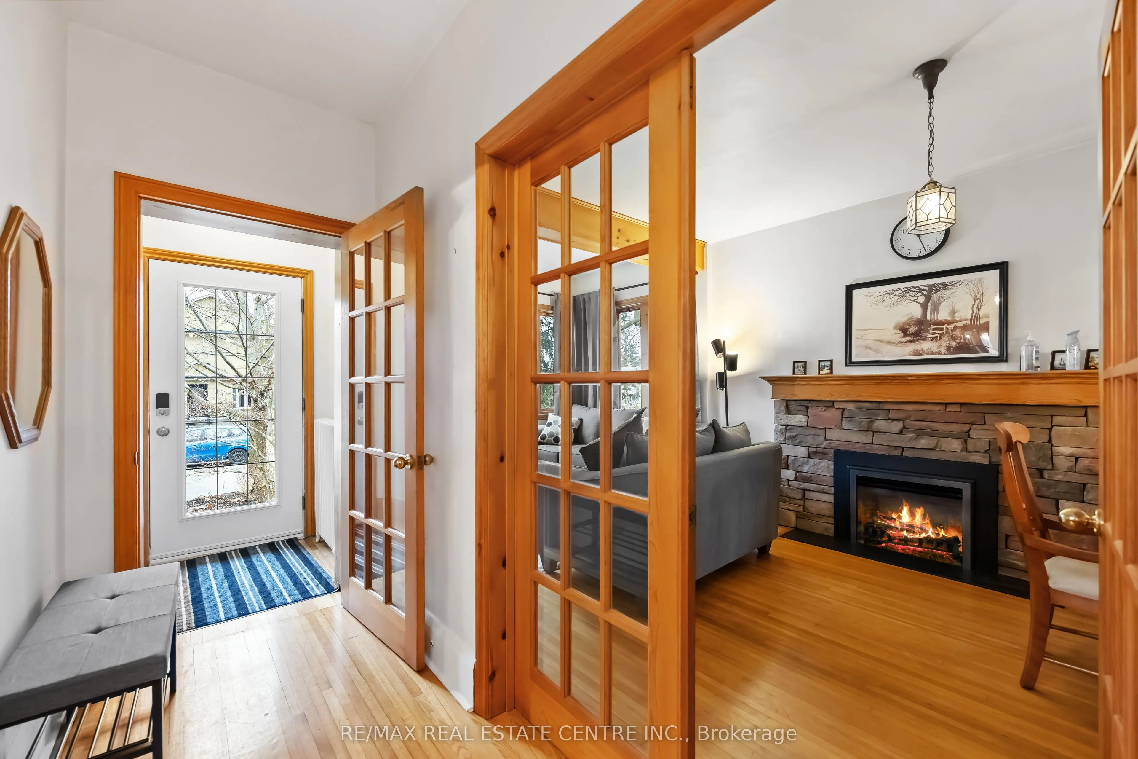 32 WENONAH Drive