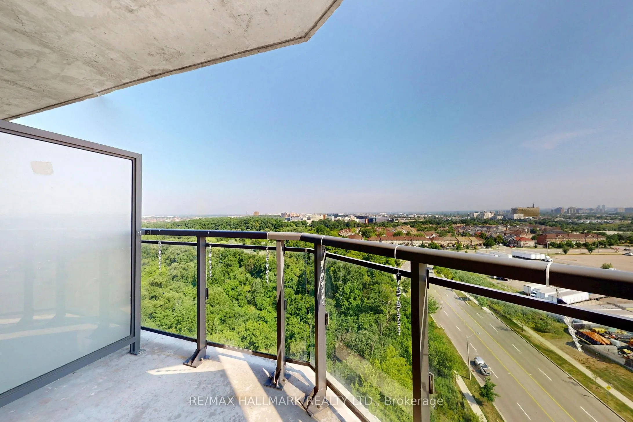 840 Queens Plate Drive, #1207