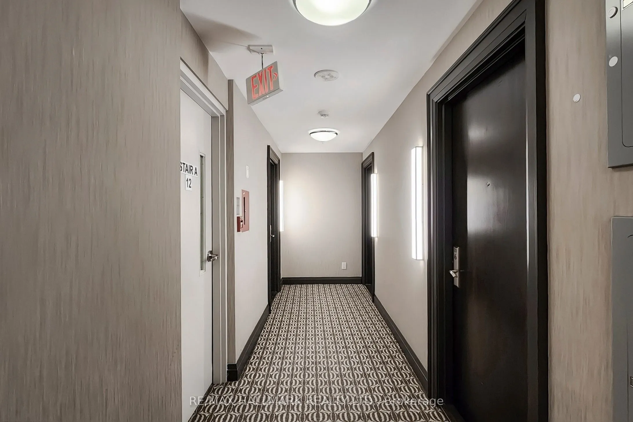 840 Queens Plate Drive, #1207