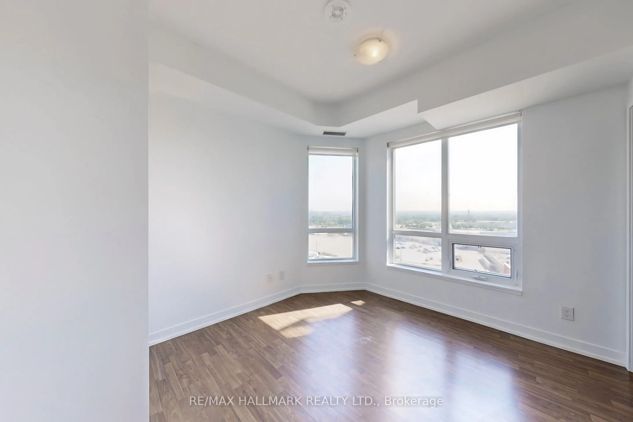 840 Queens Plate Drive, #1207