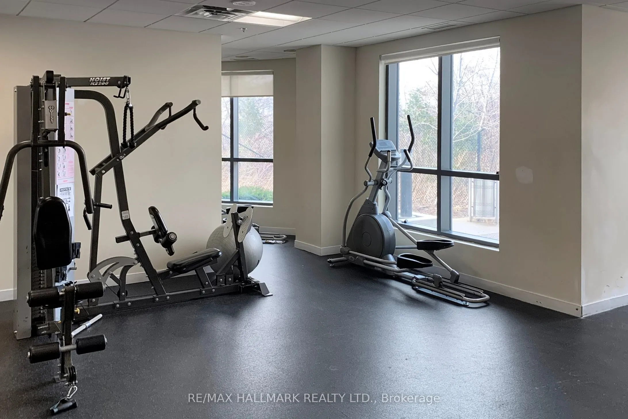 840 Queens Plate Drive, #1207