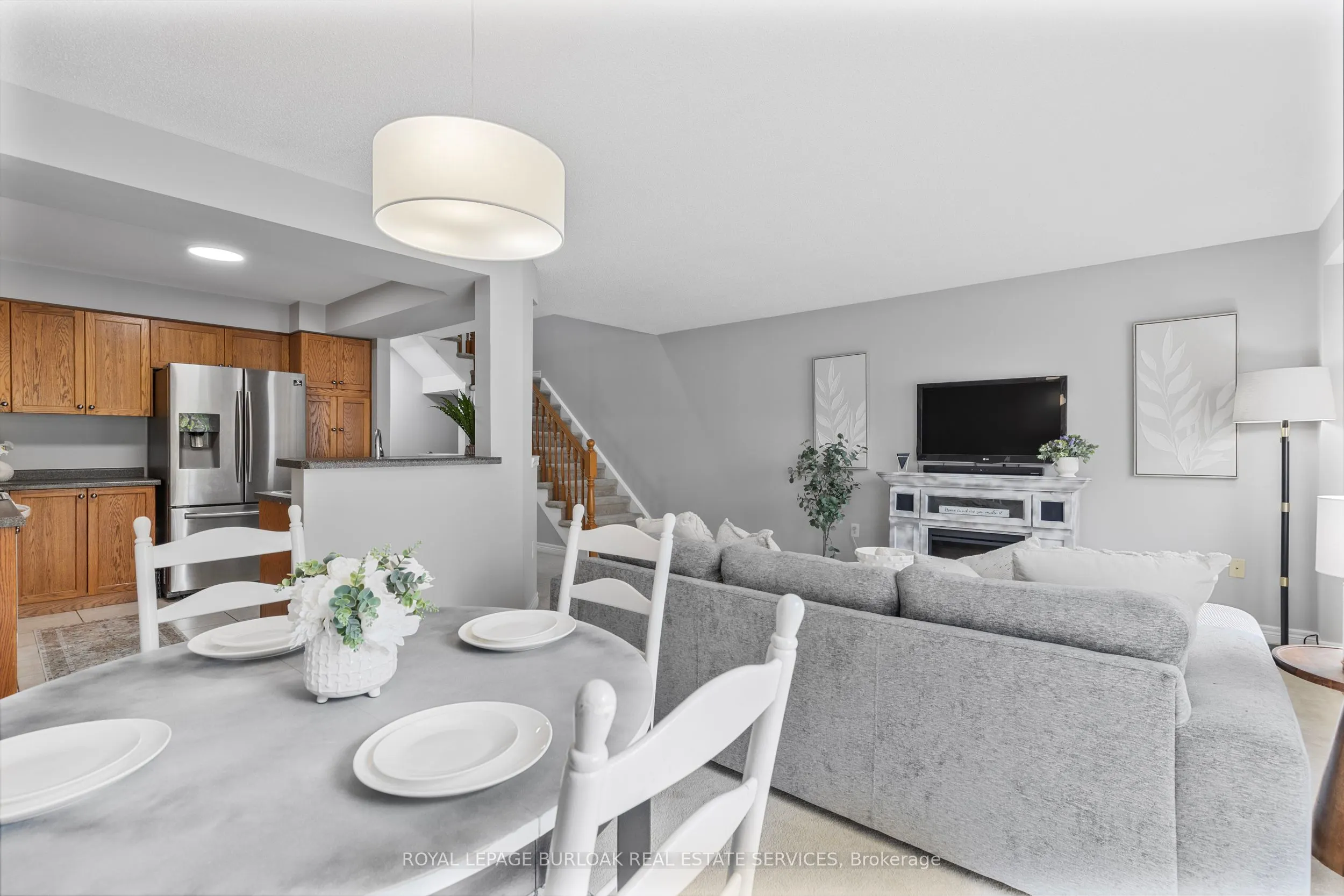 130 Robert Street, #32