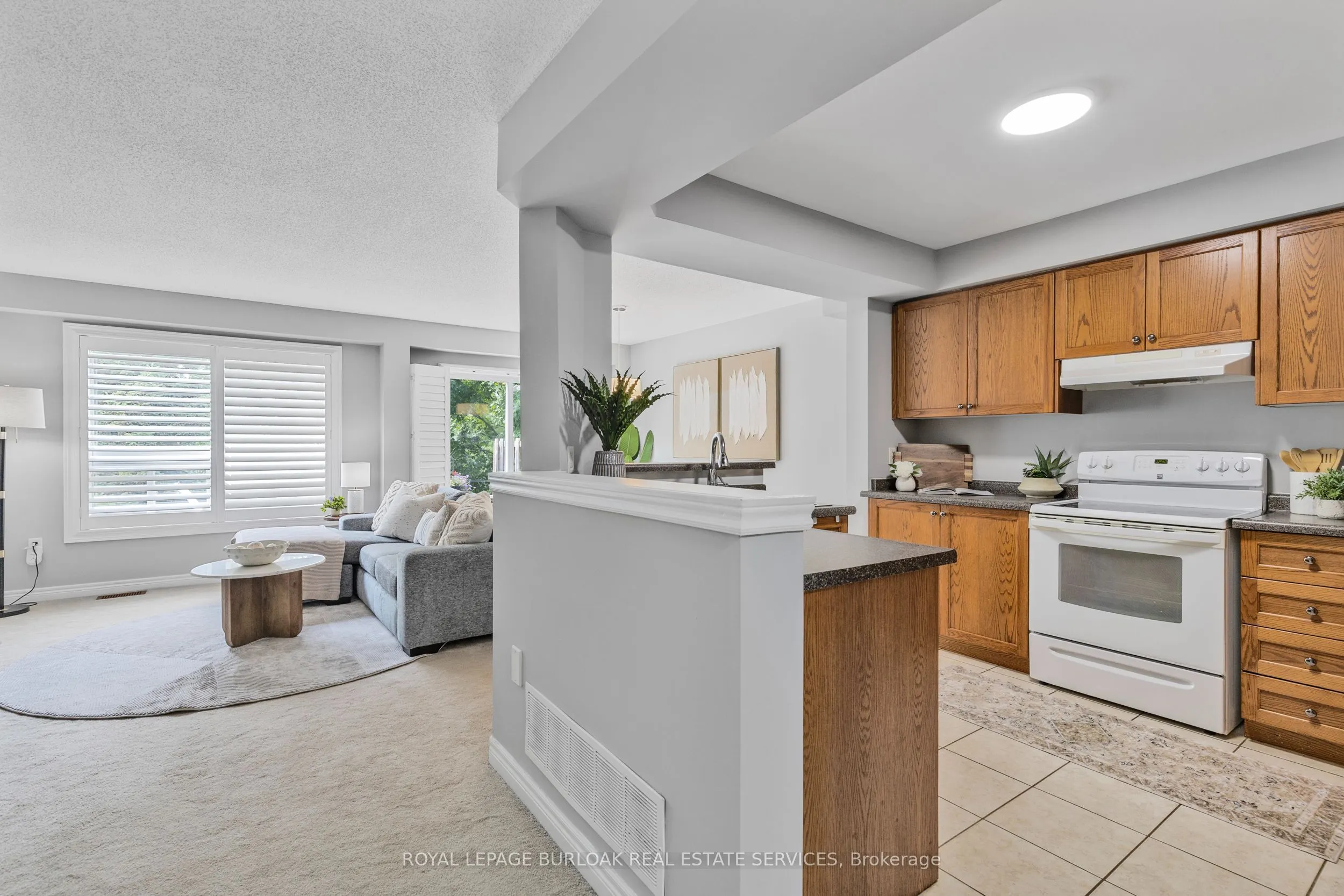 130 Robert Street, #32