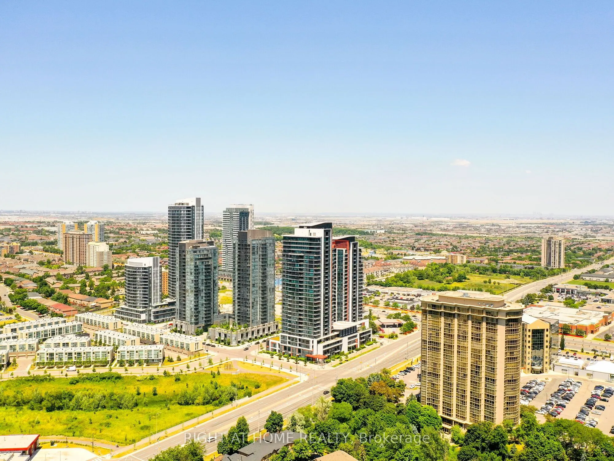 55 Eglinton Avenue W, #2001